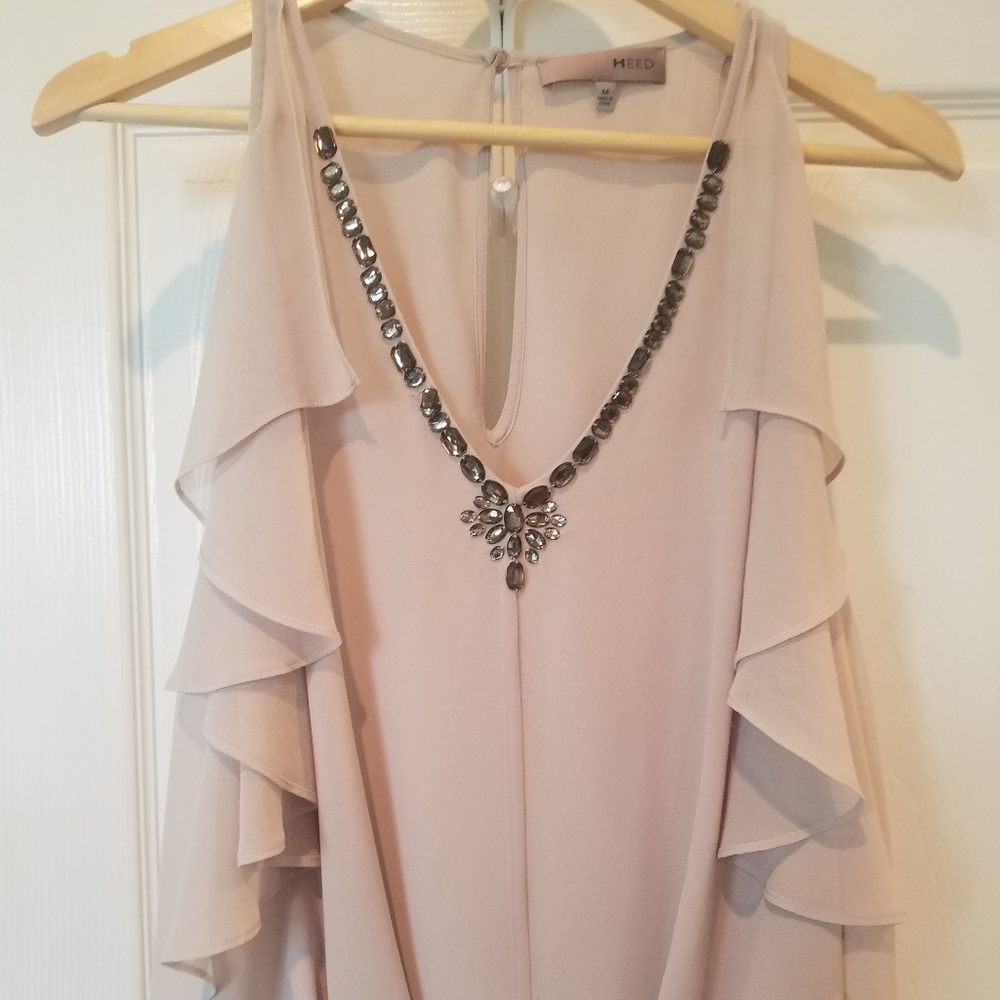 Heed Jeweled Surplice flowing top Blush color sz M